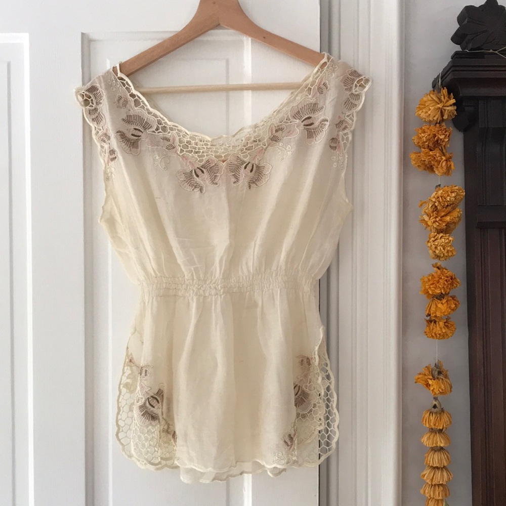 Dreamy Lace Top